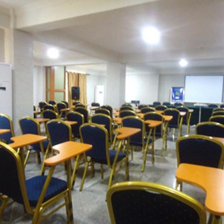 Sunset Hotel Kumasi Exterior foto